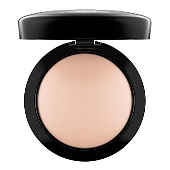 M.A.C Mineralize Skinfinish Natural